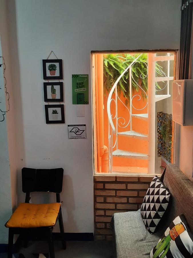 Vilarejo Hostel Pinheiros Guest House Sao Paulo Exterior photo